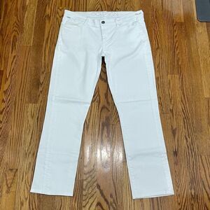Goldsign Misfit White Straight Leg Jeans. Size 32.